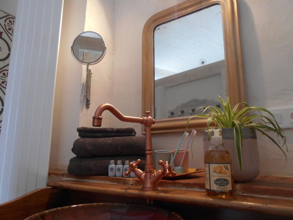 Bed and Breakfast Bastida De Beata Noailles  Exteriér fotografie