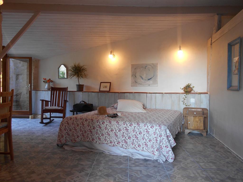 Bed and Breakfast Bastida De Beata Noailles  Exteriér fotografie